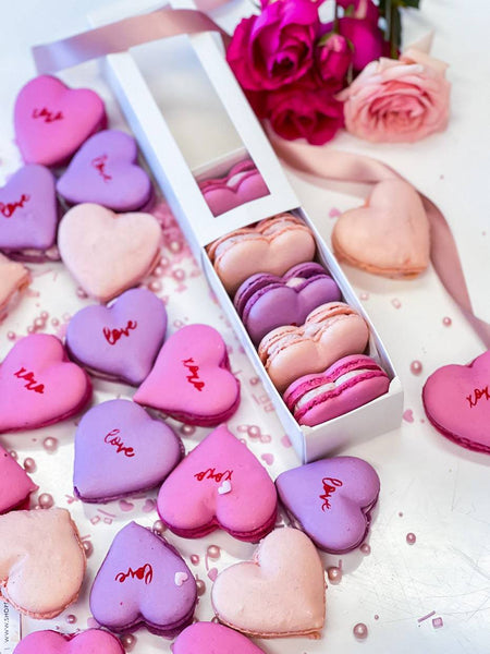 XOXO Heart Macaron Gift Box - Shop Desserts