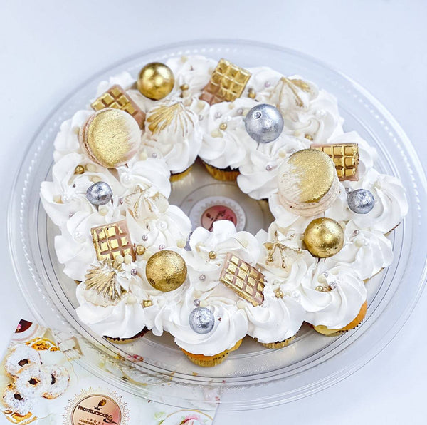 Cupcake Wreath - Shop Desserts