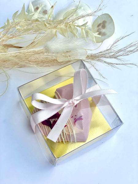 Mini Cake Hearts - Shop Desserts